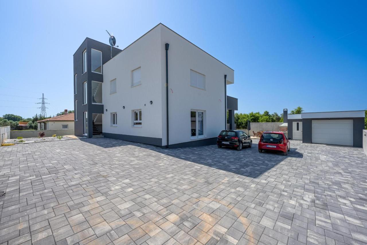Domus Alba Apartments PUY Exterior foto