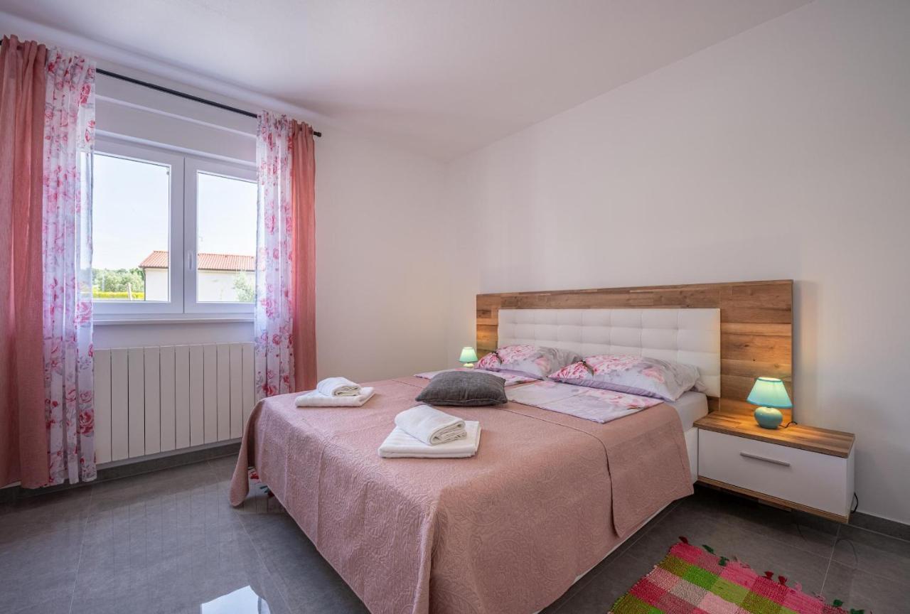 Domus Alba Apartments PUY Exterior foto