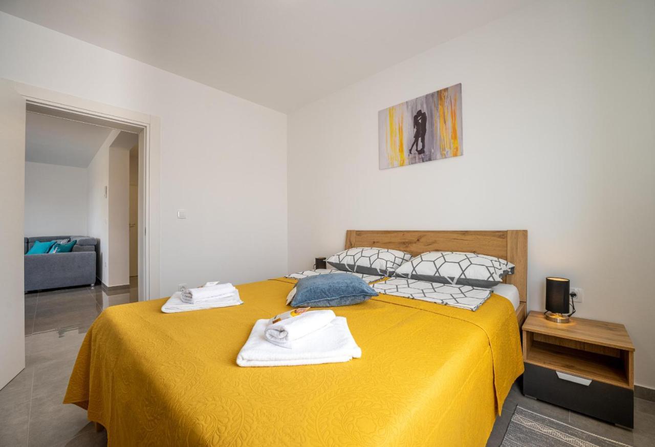 Domus Alba Apartments PUY Exterior foto