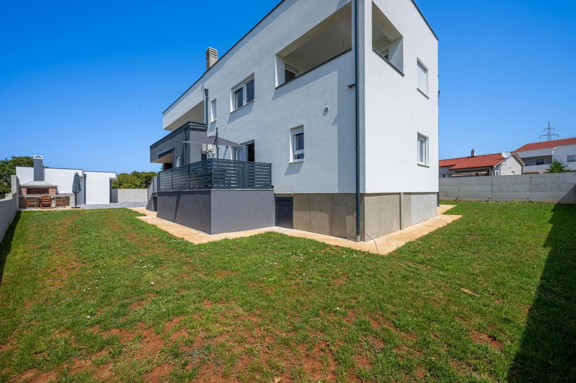 Domus Alba Apartments PUY Exterior foto